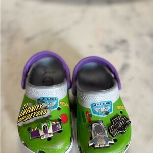 Light up Toy Story Buzz CROCS size 7 toddler
